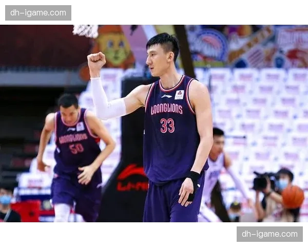 克里斯复出时间表确定 山东内线攻防将获补强